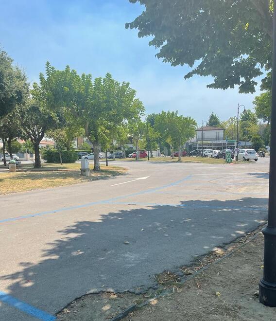 Resta vuoto a Tonfano  il parcheggio dello scontro 