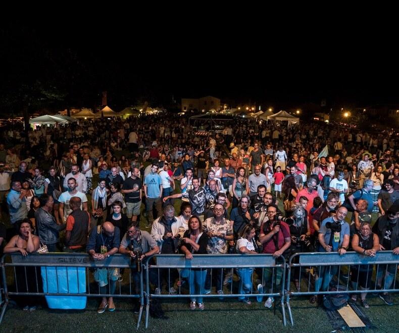 Meglio i Beatles o i Rolling Stones? Gino Castaldo apre il Blues Festival