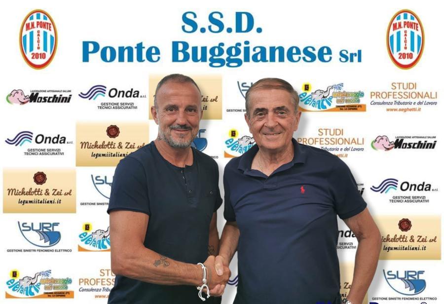 
	Enrico Gutili col presidente del Ponte Buggianese, Graziano Toci

