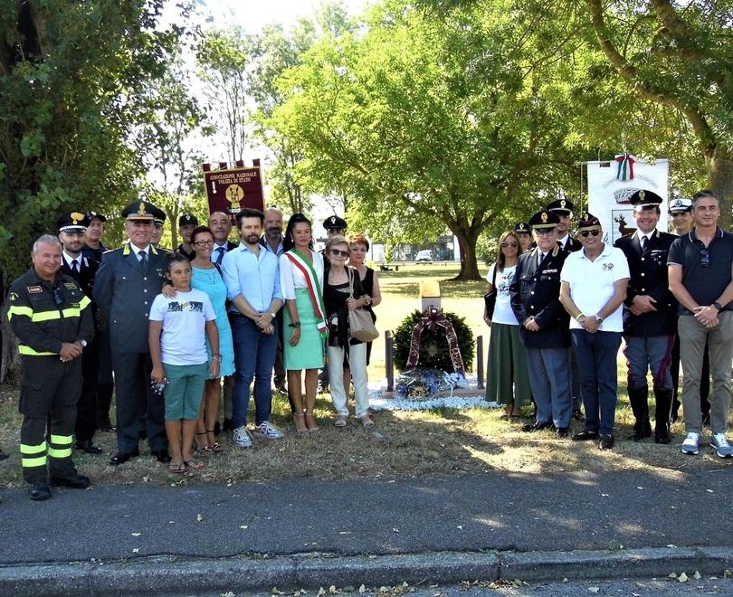 Codigoro non dimentica l’agente di polizia Sandro Bellotti 