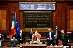 L'Italia e la crisi di governo Indeboliti da opportunisti e scriteriati 