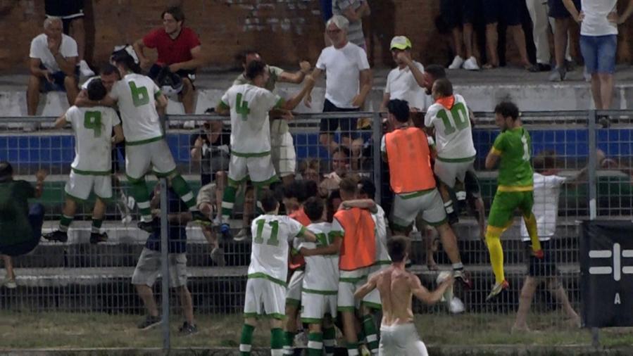 L’esultanza del Ranocchio dopo il 4-3