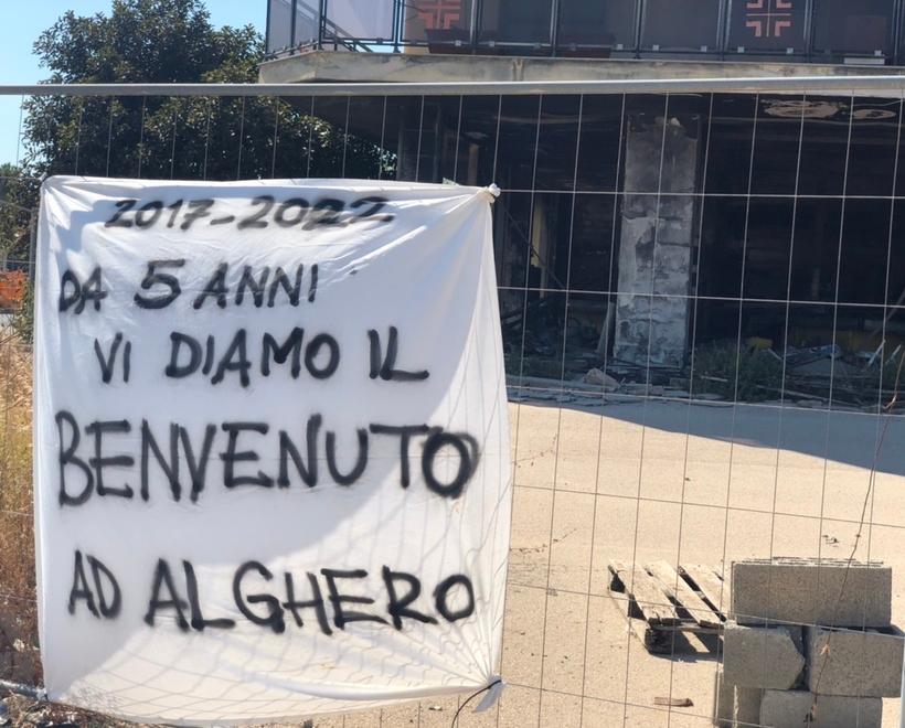 Palazzo bruciato ad Alghero: Risparmio Casa chiede 5 milioni di risarcimento