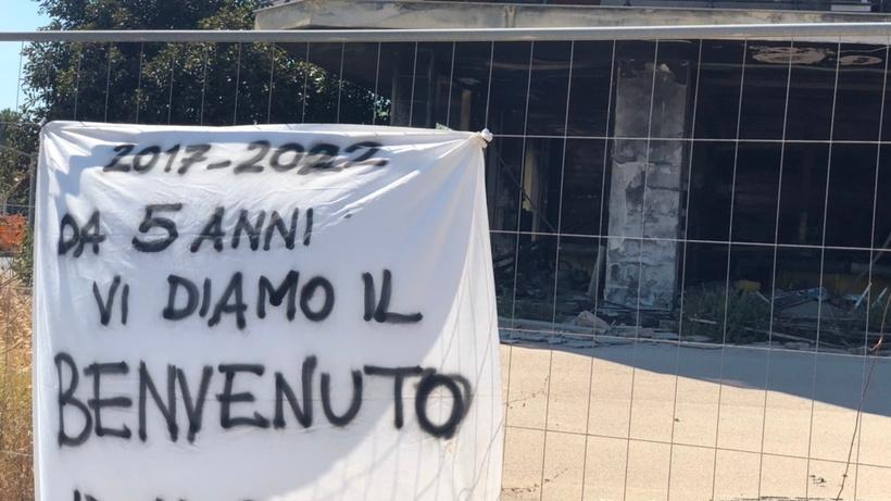 Palazzo bruciato ad Alghero: Risparmio Casa chiede 5 milioni di risarcimento
