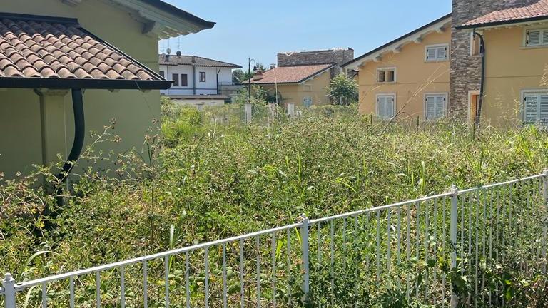 Residence degli Artisti. Quattordici villette in via Primo Maggio