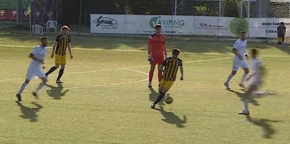 Un flash del comico finale di partita tra Tau e Figline