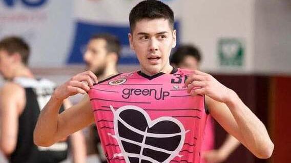 Niccolò Venturoni con la maglia del Crema (foto Danilo Scaccabarossi)