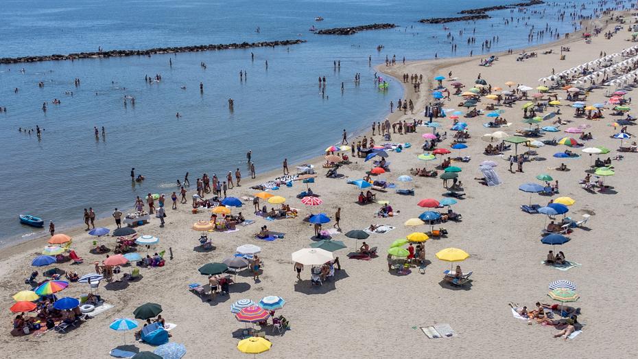 Concessioni, il governo va avanti. L’ansia dei balneari è alle stelle