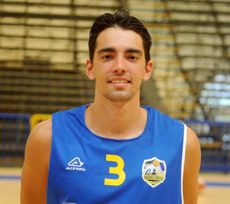 Edoardo Pedroni con la maglia gialloblù (foto di Paolo Barlettani)