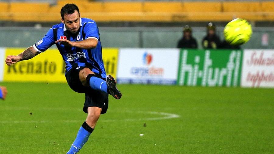 PISA SPORT CALCIO. CAMPIONATO LEGA PRO GIRONE B 2015-16. PISA - MACERATESE 1-1. Daniele Mannini