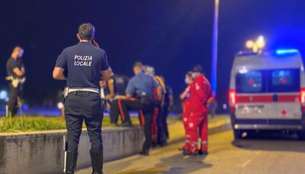 Modena Una notte con la Polizia locale tra posti di blocco e soccorsi 