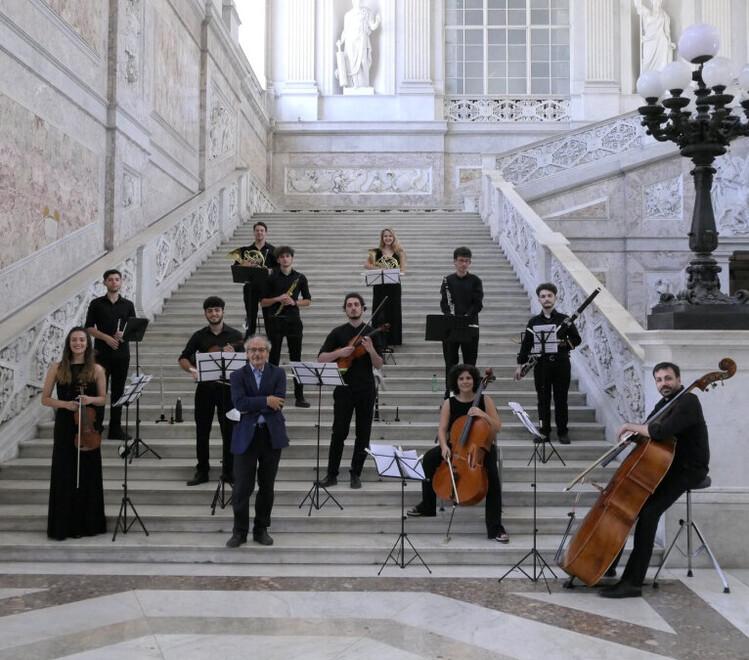 Cortile del Melograno Canzoni napoletane: una grande passione 