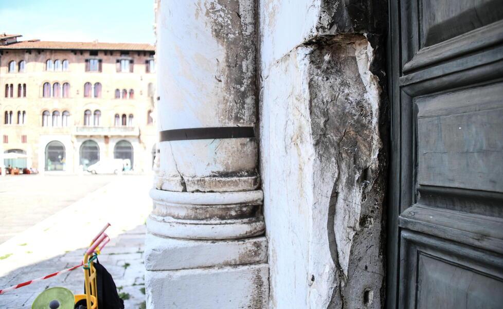 Atti vandalici nella notte sulla chiesa di San Michele
