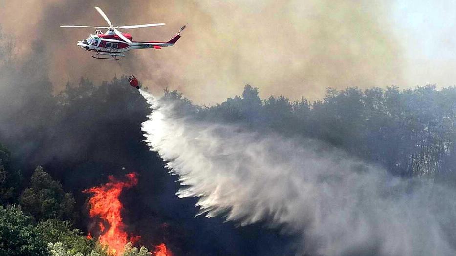 Il fuoco ormai non è più una minaccia ma ci vorranno anni per sanare la ferita