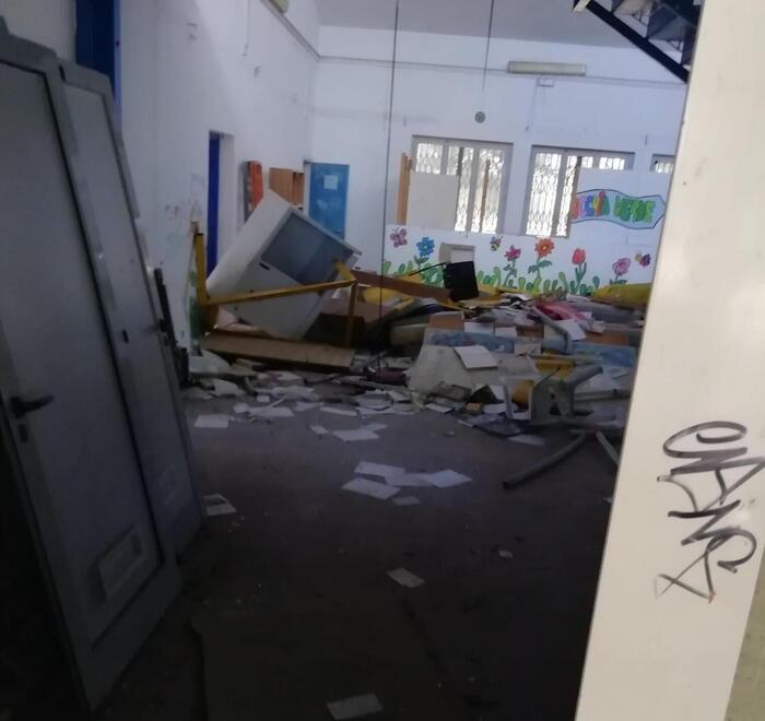 Spreco Macchia Verde, struttura comunale chiusa da 15 anni: «Ora è a rischio crolli» 