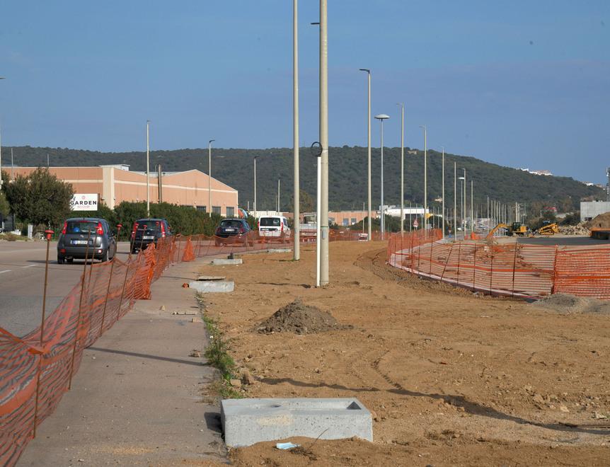 Olbia, pista ciclabile: lavori interrotti da mesi e non si sa perché