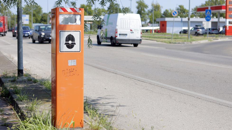 Nuovi velox in città, per dire stop alle corse notturne