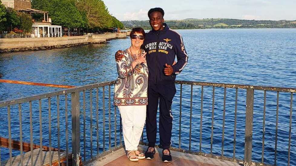 Cuore di nonna Paola: «Emmanuel, mi hai fatto commuovere ancora»