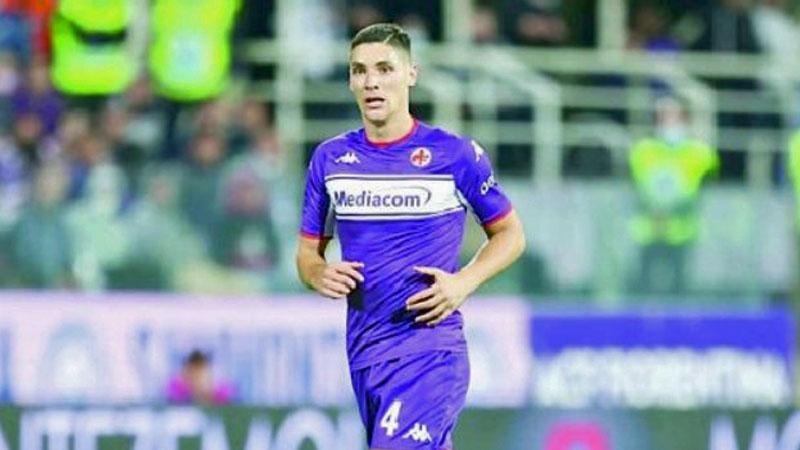 
	Nikola Milenkovic ha un contratto con la Fiorentina fino al 2023. Sulle sue tracce si starebbe muovendo l&rsquo;Inter, ma non c&rsquo;&egrave; ancora l&rsquo;ok della propriet&agrave; cinese ad un investimento da 20 milioni di euro. La Fiorentina spera di trattenerlo prolungandogli l&rsquo;accordo

