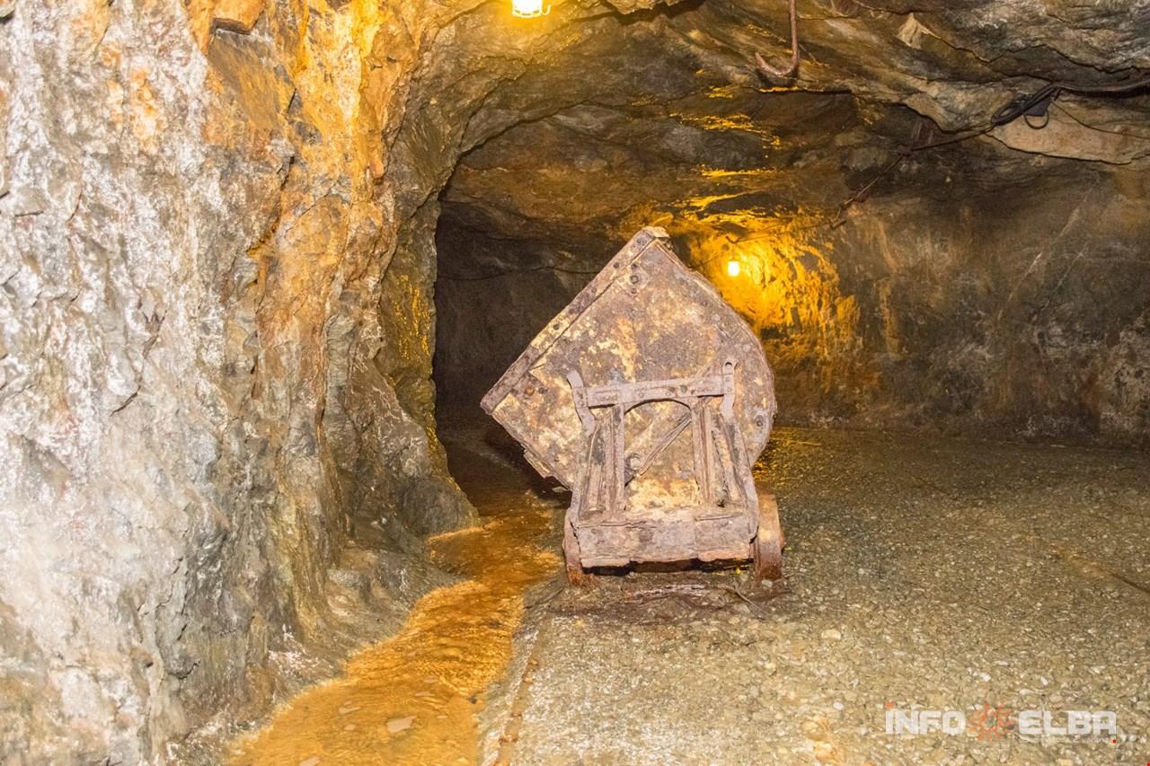 Alla scoperta della miniera con una gita sotterranea nelle gallerie di Capoliveri