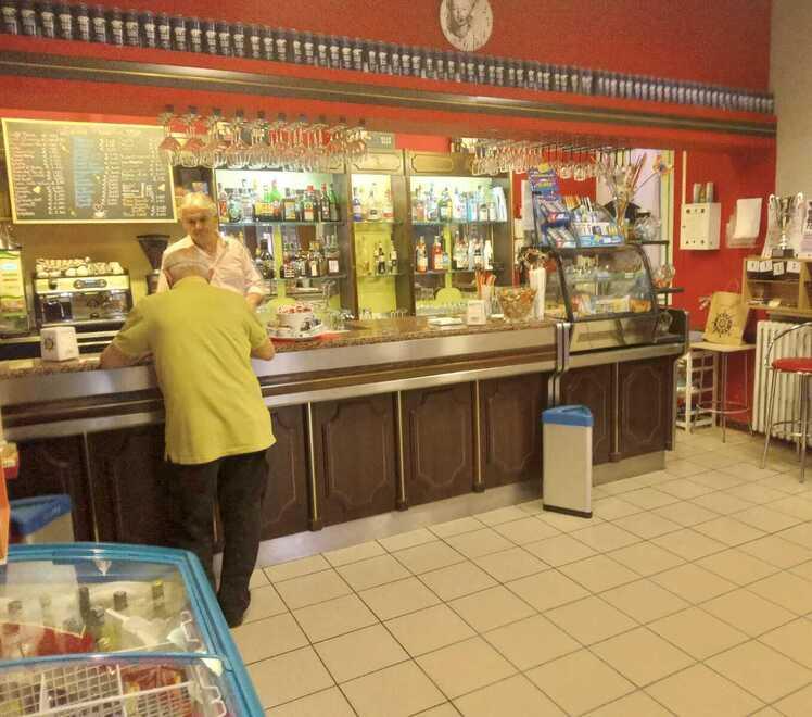 La crisi cambia il mondo dei paesi nel Ferrarese, tanti circoli storici senza gestori 