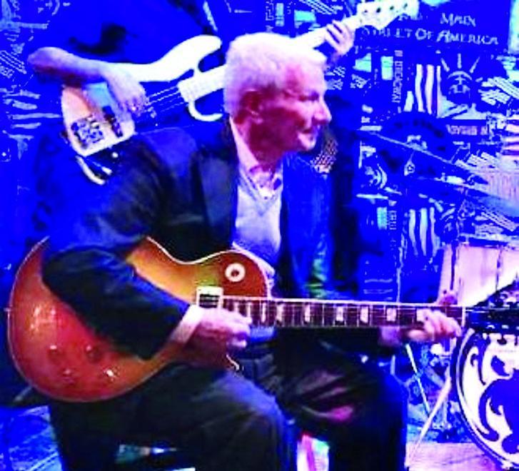 Tony Mazzone,  chitarrista e storico titolare di “Music City”