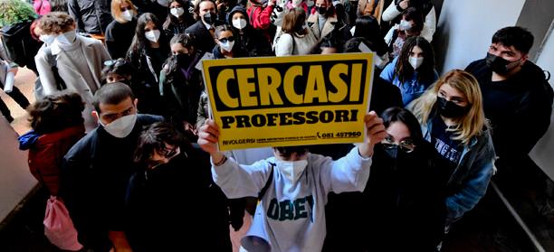 Mancano i docenti abilitati, le cattedre vanno ai supplenti