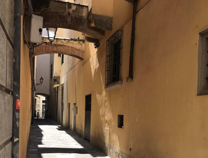 I residenti si ribellano: «Basta spaccio in centro» 