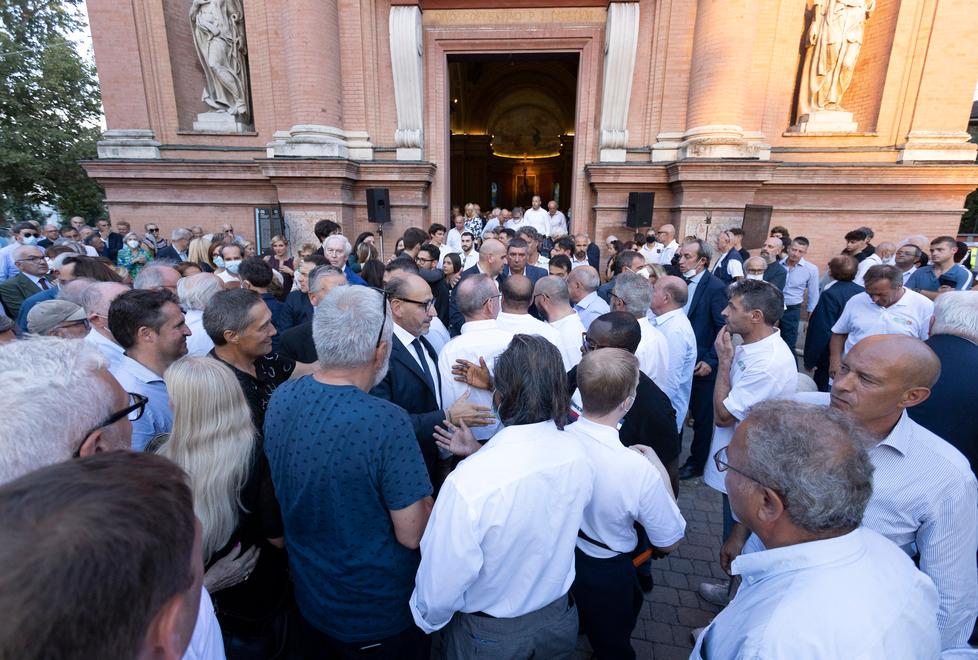 Castelnuovo: quasi in 1500  per l’addio a Sante Levoni