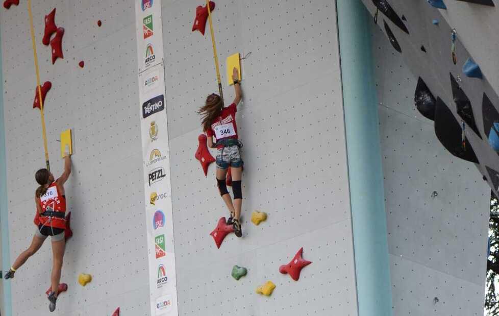 Arrampicata, campionati italiani: oro per i modenesi Balestrazzi e Ponzinibio 