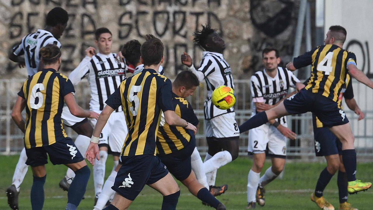 La Massese riparte dai giovani: tutte le trattative dei bianconeri