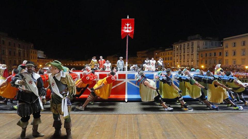 Un momento del Gioco del Ponte