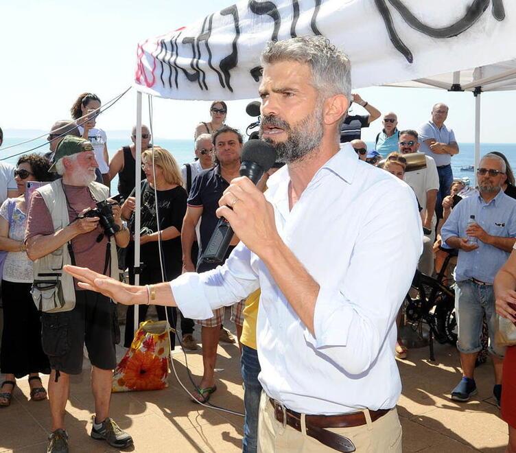 Piombino, Ferrari spegne le voci: «Roma? No, resto qua a fare il sindaco»