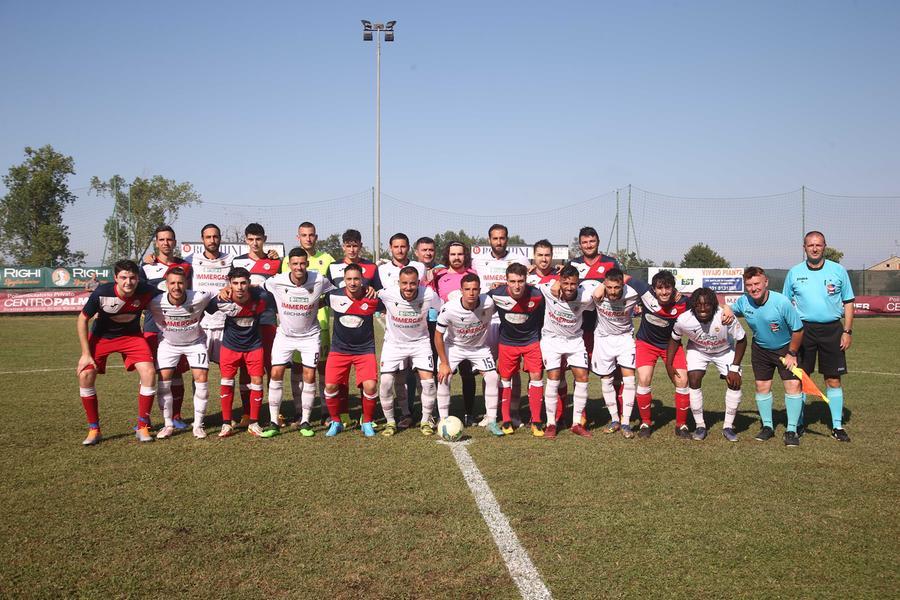 
	La Reggiana insieme alla Buttiglierese (Prima categoria piemontese) a Toano

