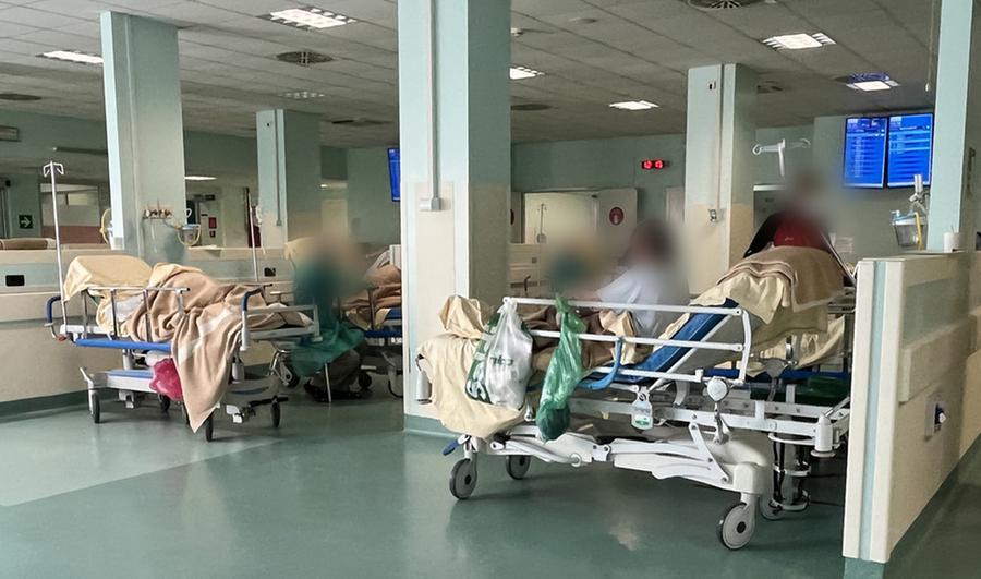 Ferrara, attese più lunghe al Sant’Anna: decine di interventi rinviati