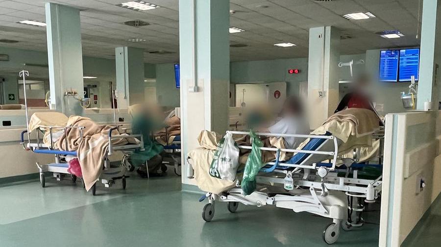 Ferrara, attese più lunghe al Sant’Anna: decine di interventi rinviati