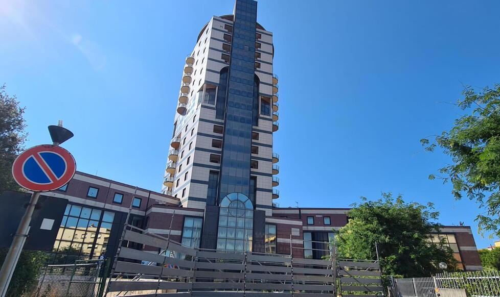 Nello scatto qui in alto di Daniele Stefanini la Torre della Cigna per come si presenta adesso