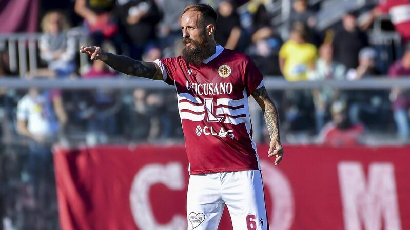 Dario Milianti, difensore classe 1983, con un passato da oltre 600 presenze in carriera