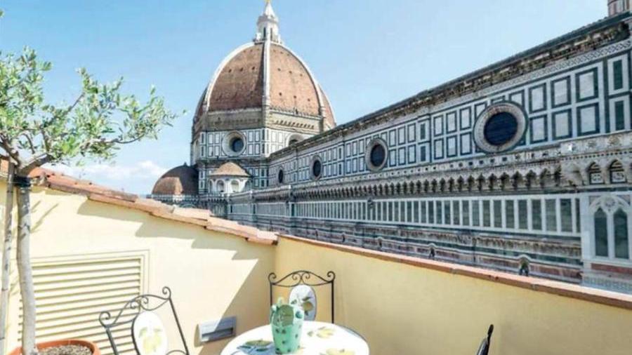 Legge sugli affitti brevi, naufraga la «salva Firenze»
