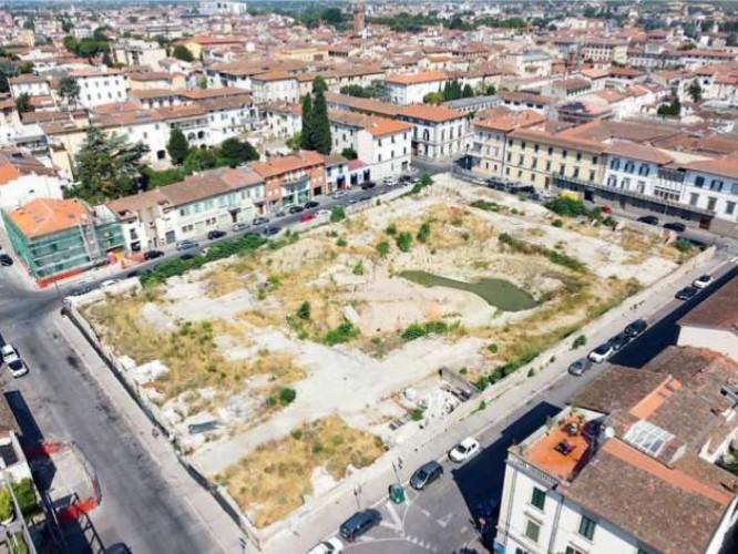 
	L&rsquo;area abbandonata di Ponte a Elsa come &egrave; oggi

