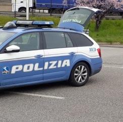 Modena. Si finge avvocato e truffa una donna approfittando delle sue paure no-vax 