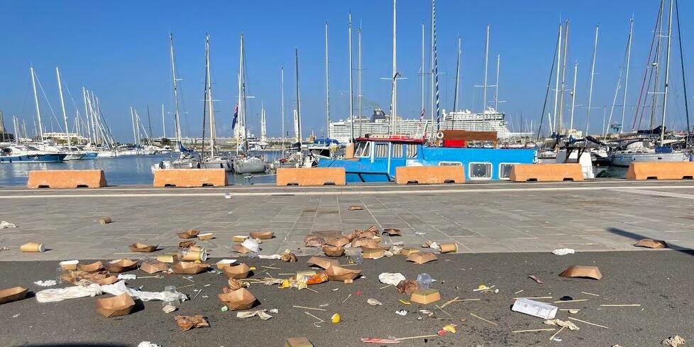 Livorno e la spazzatura “delivery”: un virus chiamato inciviltà