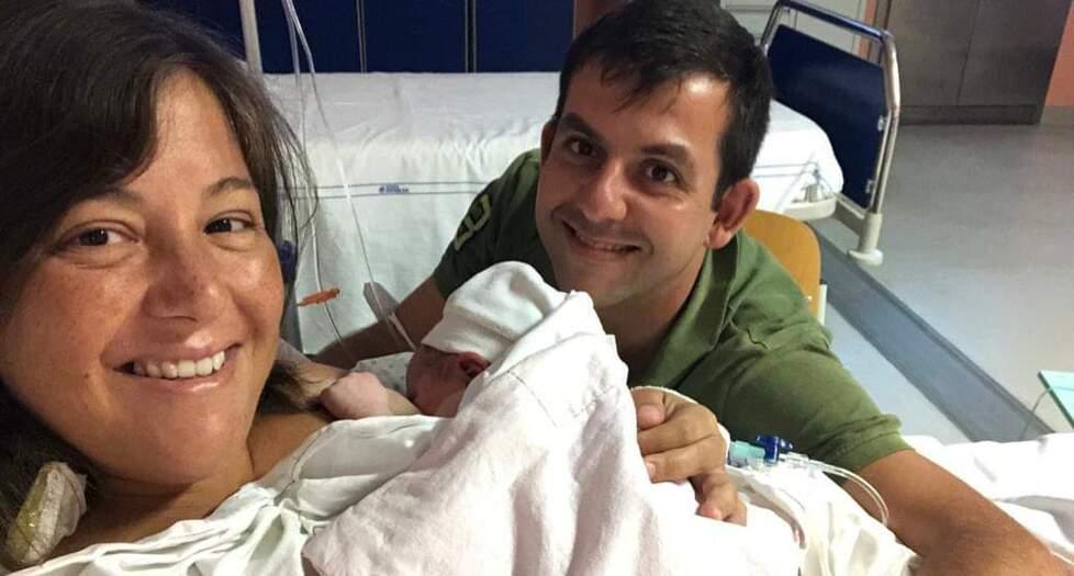 Massarosa, dalla cenere dell'incendio è nata Margherita: «Nostra figlia è una speranza per tutti» 