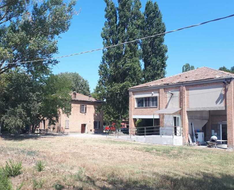 «Soldi per Pratolungo»: l’appello di don Bedin 