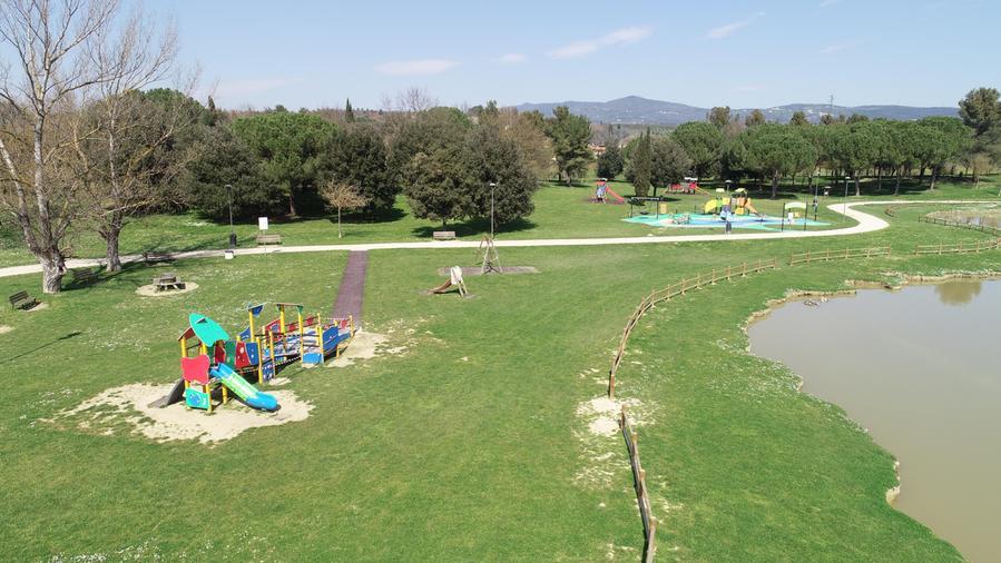 L'area gioco al parco di Serravalle