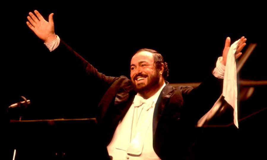 
	Una stella sulla Walk of Fame di Hollywood dal 24 agosto porter&agrave; il nome di Luciano Pavarotti

