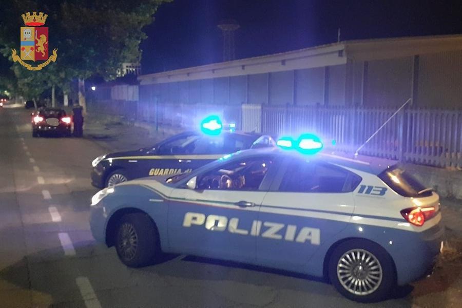 
	Posto di blocco della Polizia la scorsa notte in citt&agrave;

