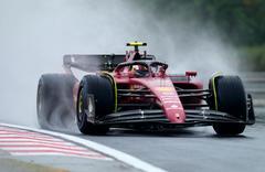 Pole a Russell, subito dietro Sainz e Leclerc