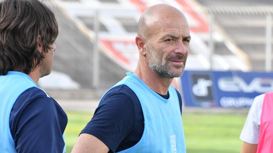 Alfonso Greco, tecnico dei rossoblù