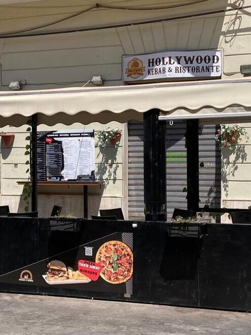 Kebabbaro di 39 anni aggredito dal branco dentro il suo locale di Alghero